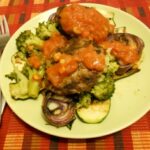 Burgers cu Home Made Ketcup si Legume La Gratar