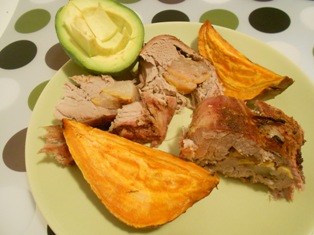 Muschi Umplut cu Pere, Cartof Dulce si Avocado